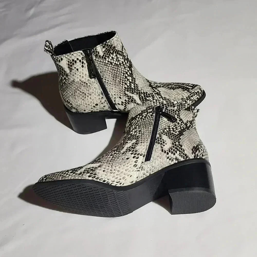 BLONDO Animal print boots - Picture 7 of 8